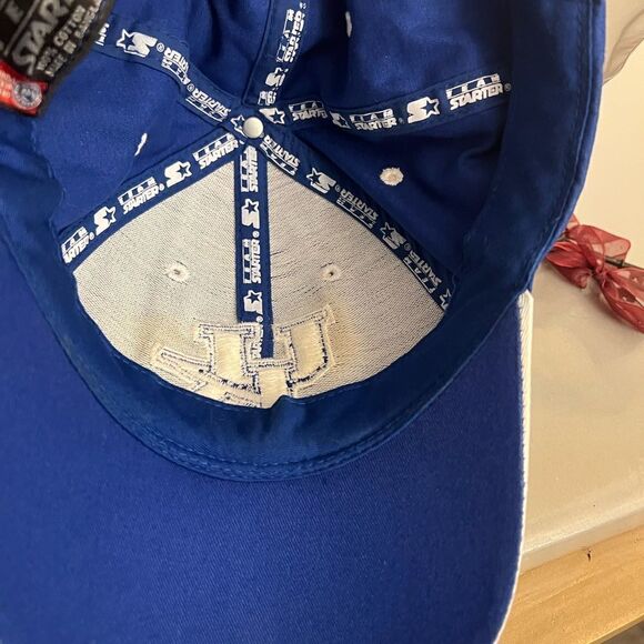 Starter Men’s University Of Kentucky Wildcats adjustable hat. - Picture 4 of 6
